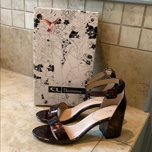 CL by Laundry Brown Block Heel Sandals